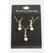 Nuveden Ieg™ Çiçek Inci Zirkon Taşlı Set Kolye