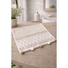 Onaltı Tekstil 30X50 cm Ponpon Detaylı Havlu 1 Adet
