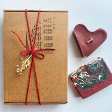 Sepetink Sevgililer Günü Hediyesi Kırmızı Tasarımlı Doğal Yağlı Sabun ve Kalp Mum