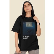 Sevbano Billie Eilish Hit Me Hard And Soft Baskılı Unisex Oversize Şarkıcı Tişört