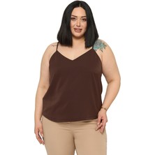 Disentis Modest Büyük Beden Ayarlanabilir Ince Askılı V Yaka Kahverengi Bluz