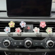 Normadia 5’li Şeffaf Parlak Papatya Oto Klima Süsü, Zarif ve Şık Tasarım