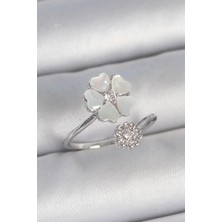 Luord Ticaret Bfs Pirinç Gümüş Renk Beyaz Mineli Çiçek Model Zirkon Taş Detay Kadın Yüzük