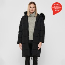 Only Onlmonıca Kapüşonlu Cepli Uzun Şişme Mont Kadın Mont 15205637