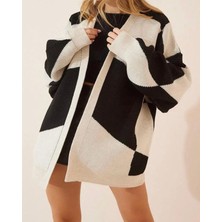 Yuga Knitting Kadın Kare Desenli Tasarım Kalın Yumuşak Dokulu Triko Hırka Ceket