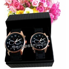 Sevgiliye Hediye Kişiye Özel Isimli Kol Saati Sevgili Saatleri Çift Saatleri Kadın Erkek Saat Kombini Doğum Günü Yıl Dönümü Hediyeleri