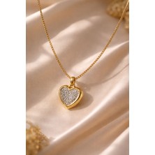 Solène Magnolia Kalpli Zirkon Taşlı Çelik Kolye