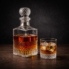 Zürih Collection El Yapımı Viski Seti , Viski Şişesi ve 6 Parça Viski Bardağı Set , Hediyelik Viski Seti ,  Kesme Cam Kapaklı Sürahi Karaf 6 Parça Kristal Bardak