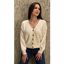Leilaa V Yaka Basic Yumoş Hırka