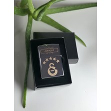 Kişiye Özel Isim ve Takım Baskılı Benzinli Çakmak, Şık ve Pratik Tasarım