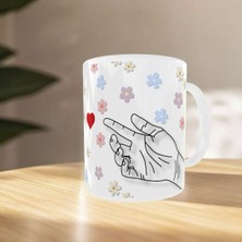 Uçan Kupa Çiçek ve El Illüstrasyonlu Sanatsal Tasarım Hediye Kupa Bardak