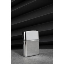 Şarjlı Gümüş Renk Kapaklı Çakmak, Pratik ve Şık Tasarım