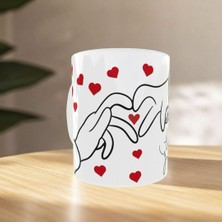 Uçan Kupa Aşk Dolu Eller – Kalpli Minimal Tasarım Porselen Kupa | Sevgiliye Özel Hediye