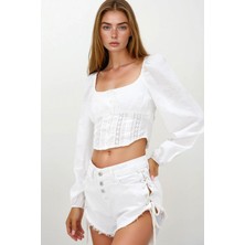 Bacc Beyaz 4 Cepli Bağcık Detaylı Püsküllü Kot Şort BCHNW-251190