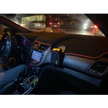 Normadia 2011-2017 Hyundai Accent Blue Torpido Koruma Halısı Siyah Kenar Kırmızı