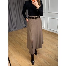 Size Özgü Kahve Kazayağı Desenli Elbise