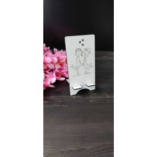 UltraMint Sevgililer Günü Ahşap Telefon Tutucu, Şık ve Kullanışlı Tasarım