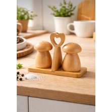 Yeterx Bambu Mantar Tasarımlı Tuzluk & Biberlik Seti – Kalpli Tutacaklı, Şık Mutfak Aksesuarı