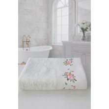 Emillie %60 Bambu -%40 Pamuk Nakışlı Bahar Havlu 50X90CM