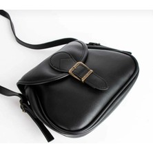 Legend Aksesuar Kadın Mıknatıs Kapamalı Çapraz Askılı Klasik Postacı Omuz Çantası