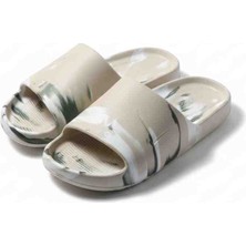 Gülardata Beyaz Siyah Kamuflaj Desenli Kaydırmaz Taban Günlük Terlik