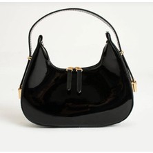 Legend Aksesuar Kadın Rugan Deri Baget Cherry Bag Fermuar Kapamalı Cherry Bag Özel Askı Detaylı Kol Çantası