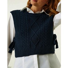 Yuga Knitting Kadın Yandan Bağlamalı Örgü Detaylı Süveter