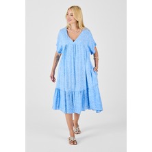 Lior Design Buz Mavi V Yaka Oversize Kesim Desenli Çift Cepli Volanlı Elbise BCVL-254028