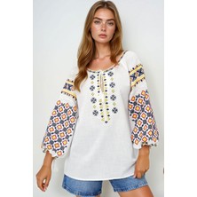 Lior Design Beyaz Geniş Yaka Nakış Işlemil Yazlık Keten Bluz BCHESQ-251079