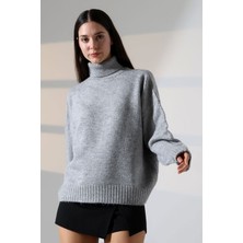 Lior Design Gri Boğazlı Yumuşak Dokulu Triko Kazak BCES-252023