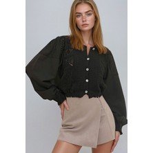 Lior Design Siyah Bisiklet Yaka Ajurlu Kolları Fistolu Crop Triko Hırka BCHESQ-251002