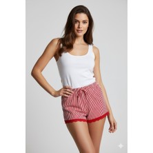 Karakaş Çizgili Penye Kadın Kırmızı Ev Şortu / Bacak Dantel Detaylı Ev Giyim