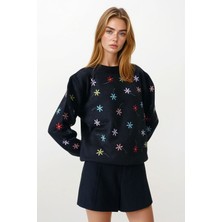 Lior Design Siyah Çiçek Işlemeli Dik Yaka Triko Kazak BCHESQ-251156