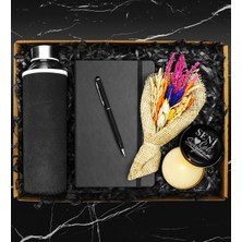 UltraMint Sevgililer Gününe Özel Kılıflı Cam Şişe, Defter, Kalem, Mum ve Çiçek Hediye Seti