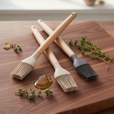 Delixa Bambu Saplı Silikon Fırça, Bambu Uzun Silikon Yağ ve Yumurta Fırçası 27CM 3 Renk Seçenekli (Taba)