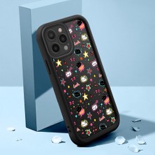 Ucuc iPhone 15 Pro Uyumlu Silikon Malzeme Darbeye Dayanıklı Siyah Renkli Sevimli Desen Kılıf
