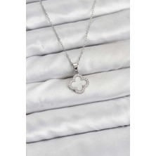 316L Çelik Zincir Gümüş Renk Sedefli Yonca Kadın Kolye