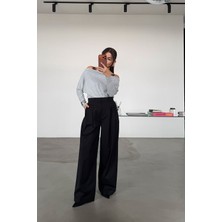 Özge Özgenç Çift Pileli Geniş Kalıp Pantolon