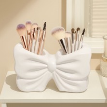 UltraMint Pratik ve Şık Makyaj Fırçası Organizeri, Kalemlik Tasarımıyla Düzen Sağlar