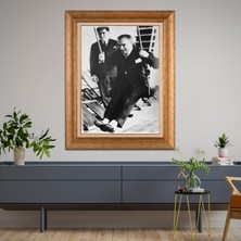 Giyense Özel Seri Altın Paspartulu Çerçeveli Atatürk Tablo FTY457