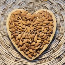 Toptan Yerli Feragnes Jumbo Çiğ Badem 10 kg