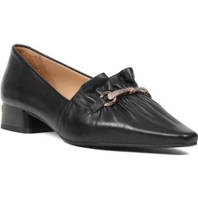 Celal Gültekin Kadın Siyah Topuk Detaylı Deri Ayakkabı