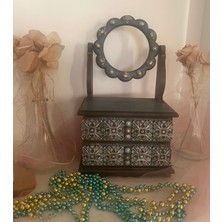 UltraMint Ahşap Aynalı Takı ve Aksesuar Organizersi, Şık ve Pratik Düzenleyici