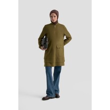 Armine Trend Yarım Fermuarlı Cebi Halka Detaylı Tunik Yağ Yeşili 25KT463