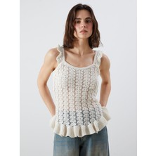 Lc Waikiki Yeni Sezon U Yaka Ajurlu Fırfırlı Triko Bluz