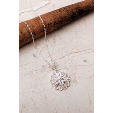 Sümer Telkari Telkari Işlemeli Elişi Papatya 925 Ayar Gümüş Kolye