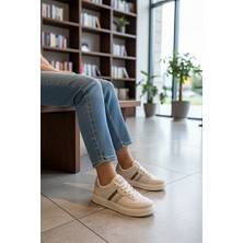 KAFKASLAR AYAKKABI Düz ve Hafif Ortopedik Taban Kaymaz Kadın Sneaker Spor Ayakkabı