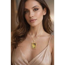 Myth Atelier El Yapımı Klimt Öpücük Gold Çerçeveli Özel Tasarım Kolye - Zarif ve Şık, Hediye, Sanatsal