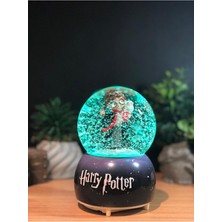 PremiumPort Işıklı Müzikli Püskürtmeli Kar Küresi Büyük Boy, Büyüleyici Hediye