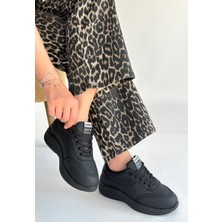 TrentCo Yejja Siyah Cilt Bağcıklı Spor Ayakkabı - Lisinya